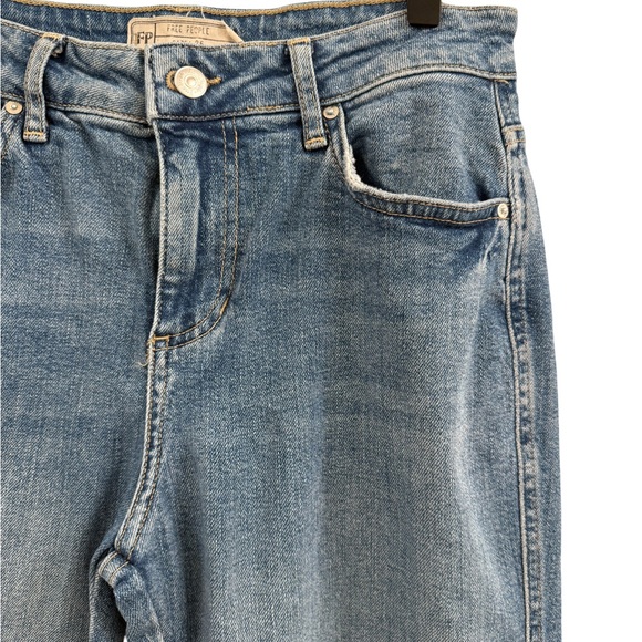 Free People Vintage Straight Leg Blue Jeans - Picture 2 of 10